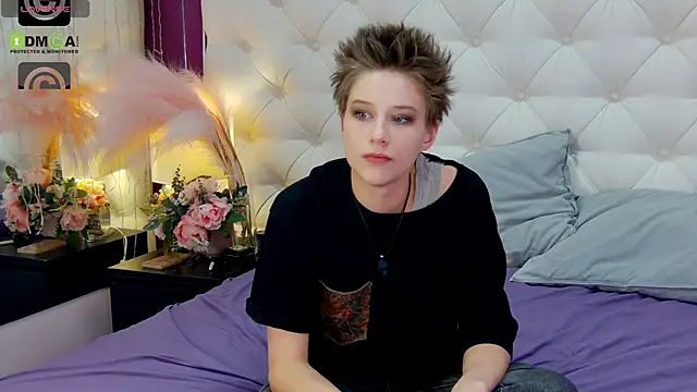 via mayer  online show from 02.02.25