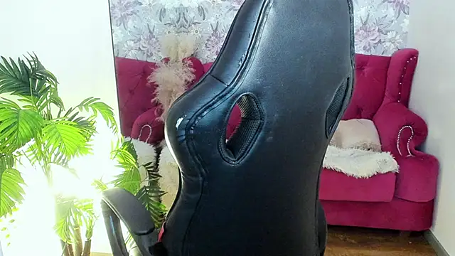 via mayer  online show from 03.19.25