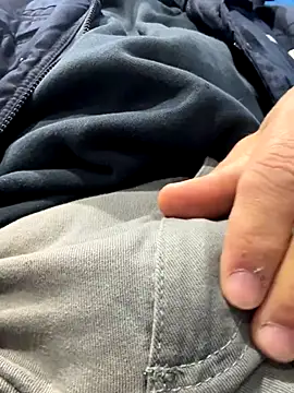 Snapshot of sempreilmio2 chatting on 12.03.25 sempreilmio2 online show from 12.03.25