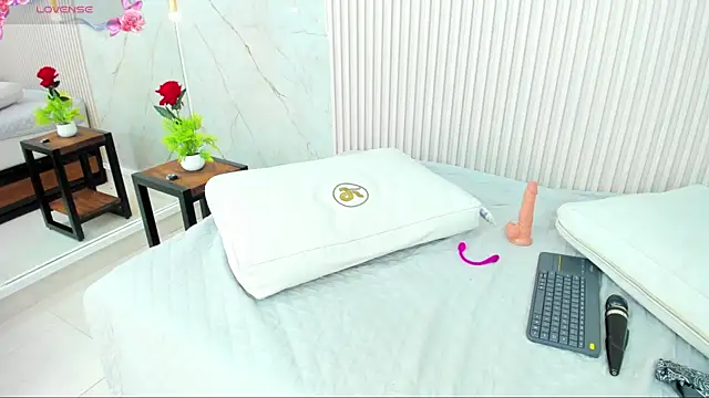 pocahontas pow online show from 02.20.25