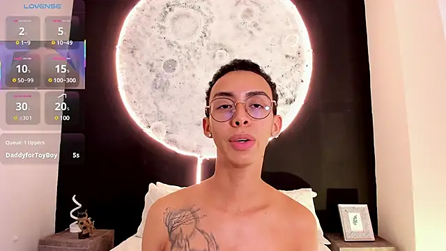 EthaanCox online show from 02.24.25