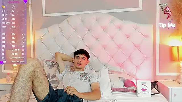 connor and angel online show from 02.07.25