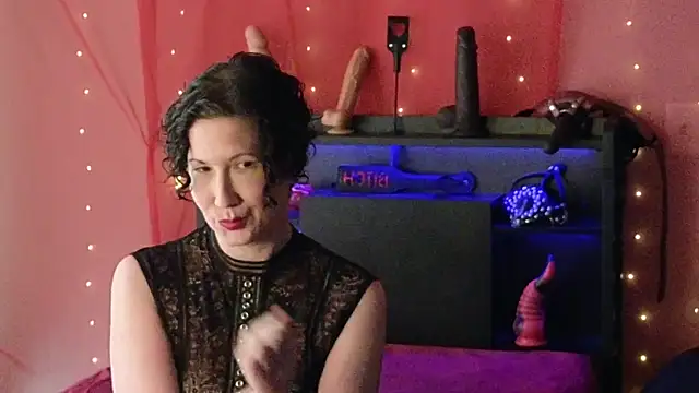 Snapshot of MistressVeritasX chatting on 05.29.26 MistressVeritasX online show from 05.29.26