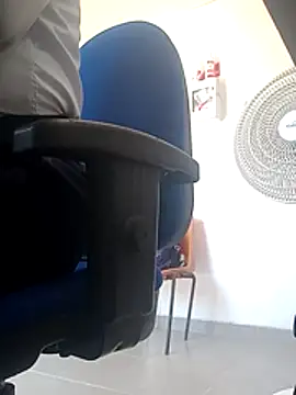 Snapshot of Jinenez chatting on 05.28.26 Jinenez online show from 05.28.26
