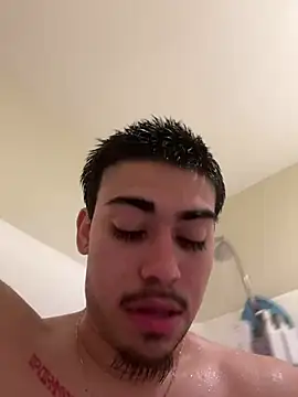 Snapshot of Daddywick chatting on 02.08.25 Daddywick online show from 02.08.25