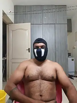 Snapshot of Chennaibull15 chatting on 09.29.25 Chennaibull15 online show from 09.29.25