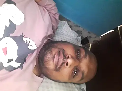 Snapshot of Chennaibull15 chatting on 10.01.25 Chennaibull15 online show from 10.01.25