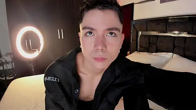 alanblack1 online show from 03.02.26