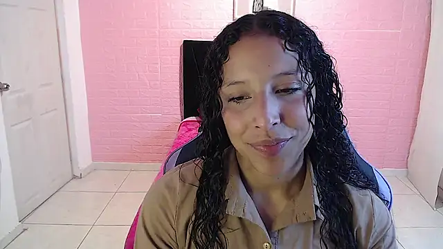 DULCE1609 online show from 11.21.25