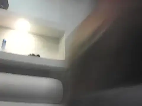 Snapshot of VittoriaTaylor chatting on 02.25.25 VittoriaTaylor online show from 02.25.25