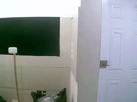 Snapshot of VittoriaTaylor chatting on 11.26.25 VittoriaTaylor online show from 11.26.25