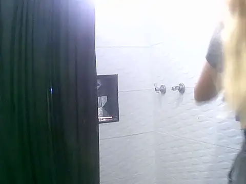 Snapshot of VittoriaTaylor chatting on 02.04.26 VittoriaTaylor online show from 02.04.26