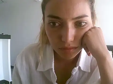 Snapshot of VittoriaTaylor chatting on 02.09.26 VittoriaTaylor online show from 02.09.26