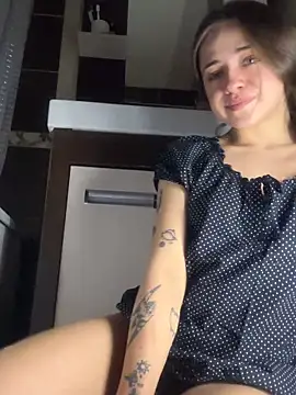 Snapshot of GeraBoobsi chatting on 02.03.26 GeraBoobsi online show from 02.03.26