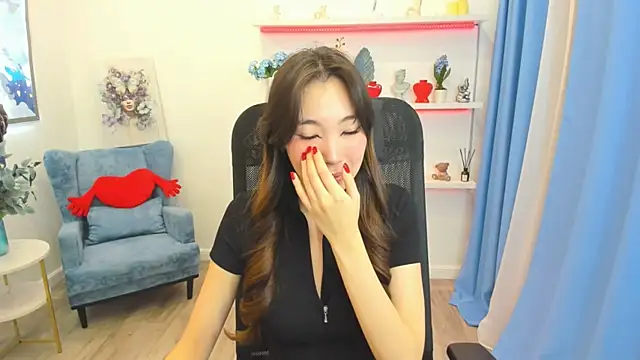 Snapshot of AnnaReyla chatting on 02.06.26 AnnaReyla online show from 02.06.26