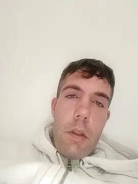 Snapshot of Yeray01 chatting on 04.06.26 Yeray01 online show from 04.06.26