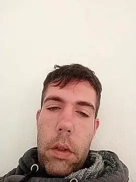 Snapshot of Yeray01 chatting on 04.20.26 Yeray01 online show from 04.20.26