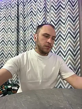 Snapshot of _XxX-XxX_ chatting on 01.15.25 XxX-XxX online show from 01.15.25