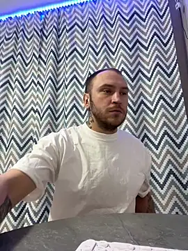 Snapshot of _XxX-XxX_ chatting on 01.21.25 XxX-XxX online show from 01.21.25