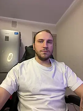 Snapshot of _XxX-XxX_ chatting on 02.21.25 XxX-XxX online show from 02.21.25