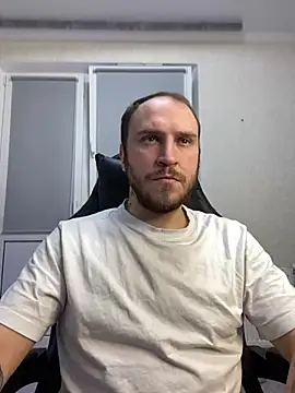 Snapshot of _XxX-XxX_ chatting on 03.09.25 XxX-XxX online show from 03.09.25