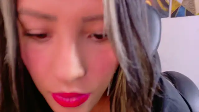 ArianaGolden online show from 02.28.26