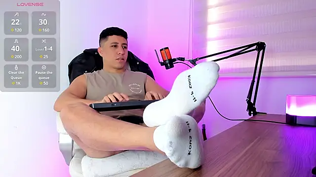 Fraannco online show from 02.08.25