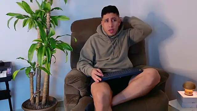 Fraannco online show from 10.22.25