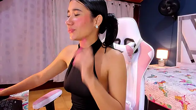 Alondra Cutie online show from 02.27.25