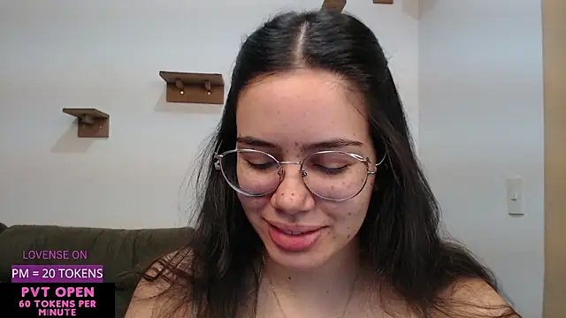 crystalll room online show from 09.14.25