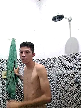 Snapshot of welitonzz28 chatting on 02.22.26 welitonzz28 online show from 02.22.26