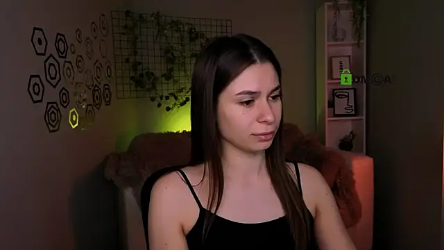 flora ri online show from 12.17.25