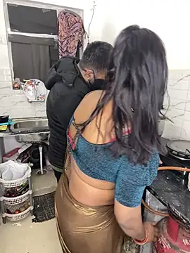 Snapshot of YourSuperTanya chatting on 01.07.26 YourSuperTanya online show from 01.07.26