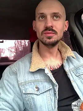 AssHunter4k online show from 03.05.25