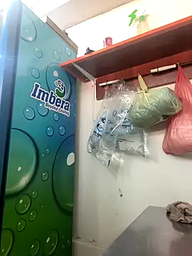 Miia Jazmin online show from 09.25.25