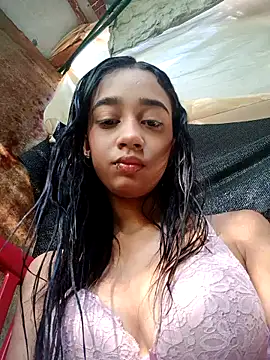 Zoe Sweett18 online show from 01.18.25