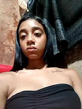 Zoe Sweett18 online show from 03.18.25