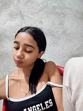 Snapshot of Zoe_Sweett18 chatting on 02.07.26 Zoe Sweett18 online show from 02.07.26