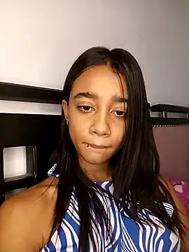 Zoe Sweett18 online show from 03.26.26