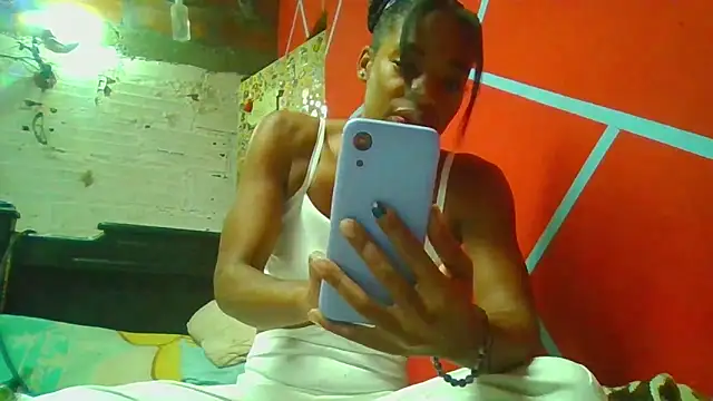 Biancalopez-02 online show from 12.16.25