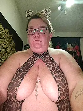 diosacurvy1984 online show from 02.13.26