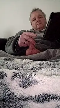 Snapshot of Paolo7619 chatting on 02.11.25 Paolo7619 online show from 02.11.25