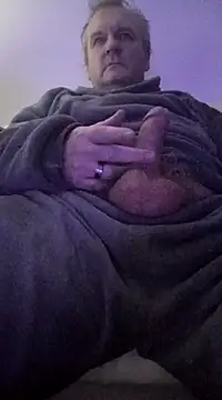 Snapshot of Paolo7619 chatting on 03.19.25 Paolo7619 online show from 03.19.25