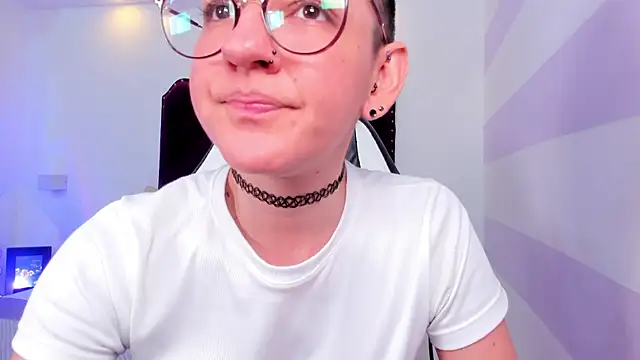 Snapshot of ana_liebert chatting on 02.20.25 ana liebert online show from 02.20.25