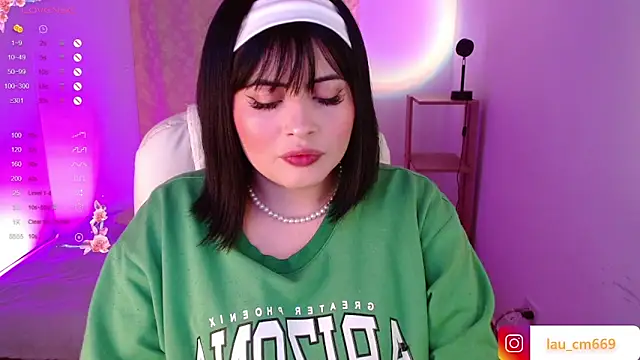 Snapshot of isabella1616 chatting on 03.06.25 isabella1616 online show from 03.06.25