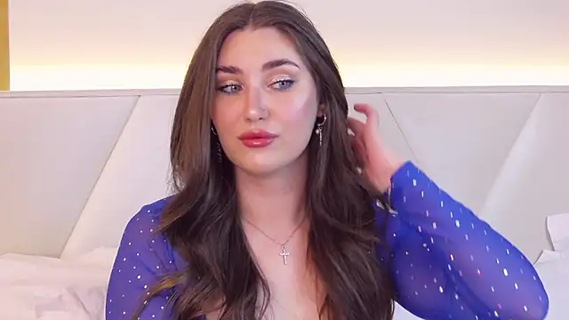 KiraBarlows online show from 02.18.25