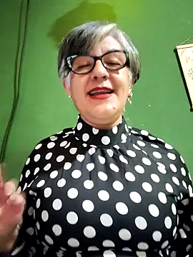 ilonna2025 online show from 09.21.25