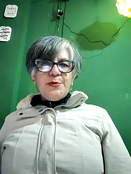 ilonna2025 online show from 10.04.25