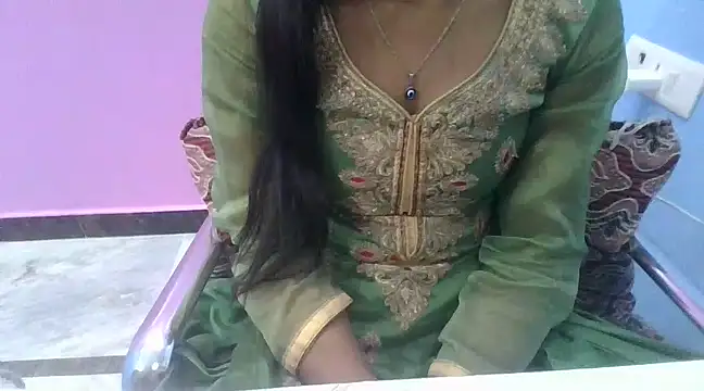 Leoni G online show from 03.07.25