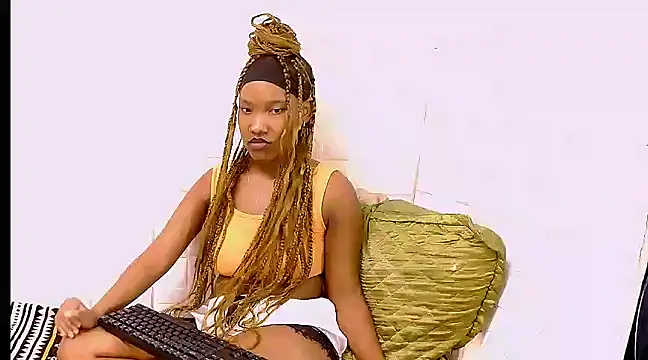 EroticSexyPrada online show from 03.05.25